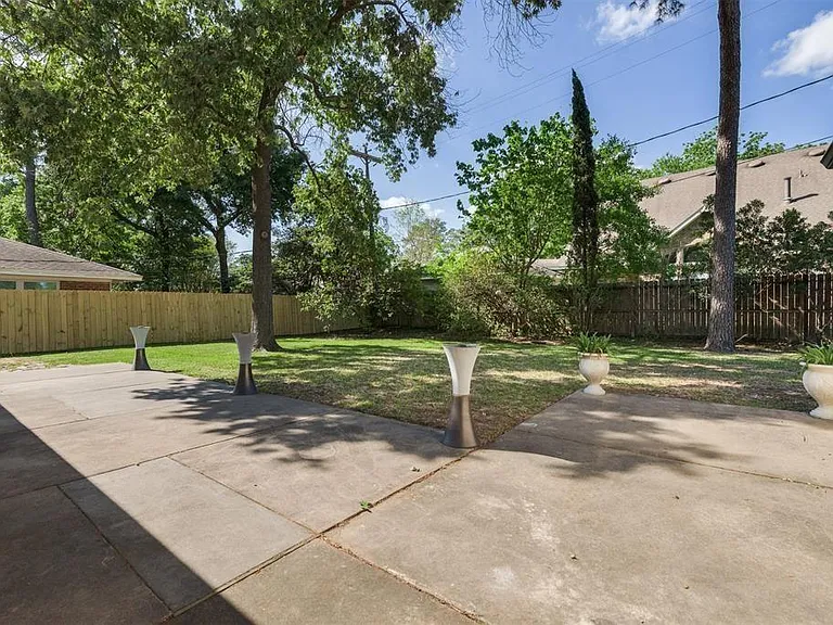 12902 Traviata Dr — Photo 23