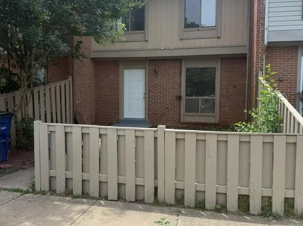 1287 Springtide Pl, Herndon, VA 20170