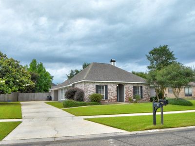 5802 N Snowden Dr, Baton Rouge, LA, 70817
