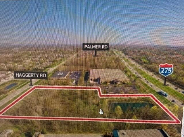 2nd image of 2435 S Haggerty Rd