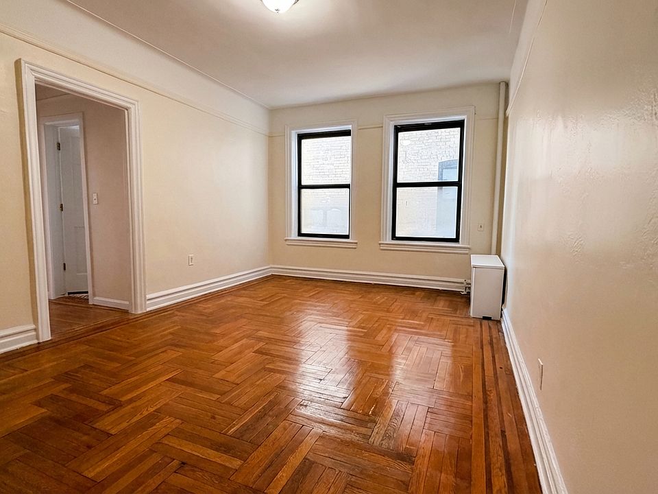 1st image of 5501 15th Ave #22