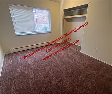 927 W Shiawassee St #2-12 — Photo 17