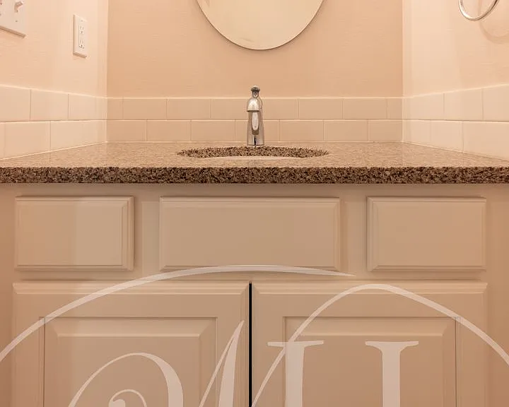 22 NE Hadley Way — Photo 11