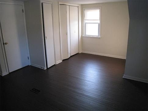 5th image of 2817 Washington Ave