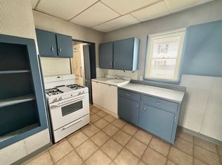 158 16th St NW, Barberton, OH