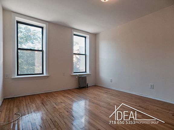 3rd image of 1671 8th Ave #2RF