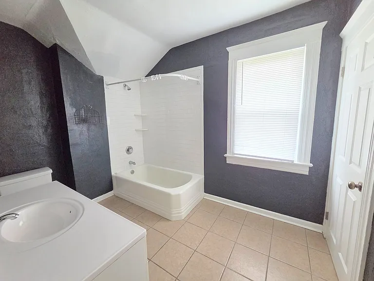 217 W Masterson Ave — Photo 8