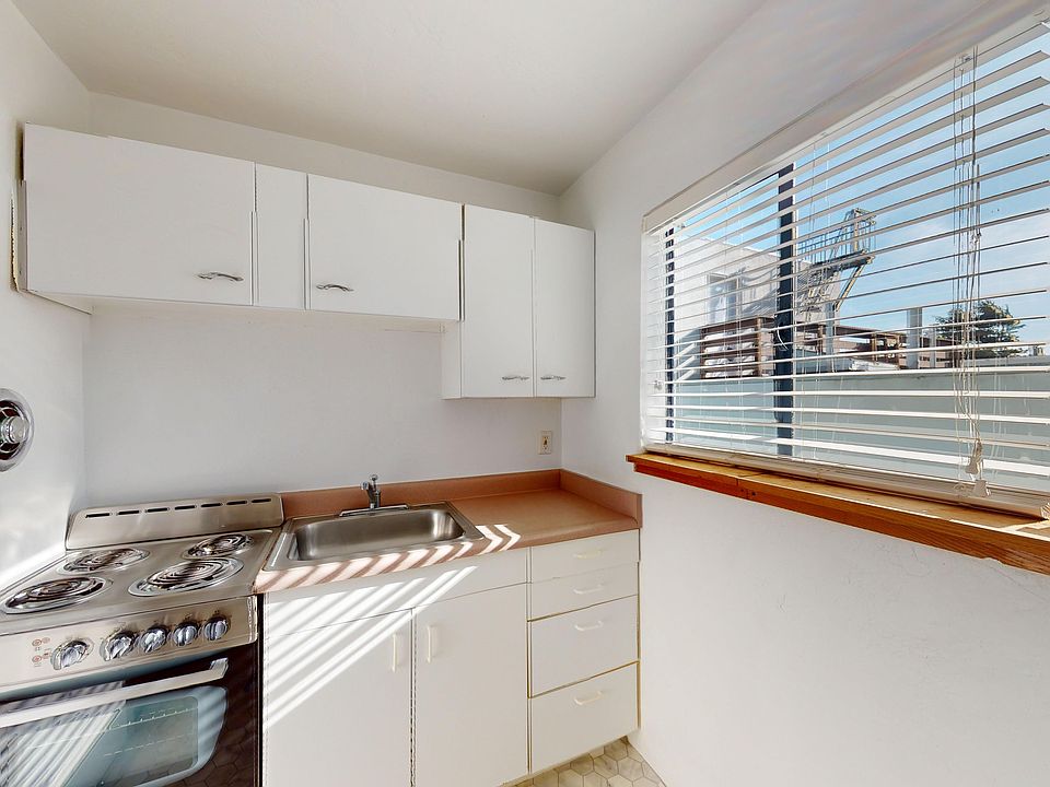 1st image of 2250 Buchanan St APT 18