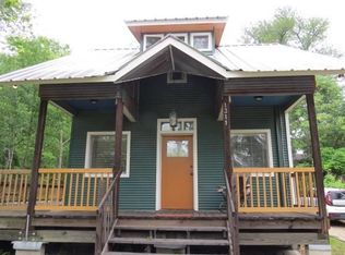1311 Avenue Q, Huntsville, TX 77340