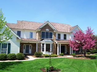 420 Shagbark Ct, Barrington, IL 60010