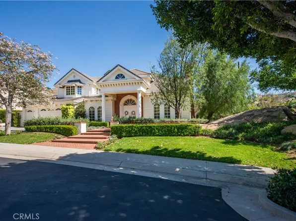 9506 Hunt Club Ln, Chatsworth, CA 91311