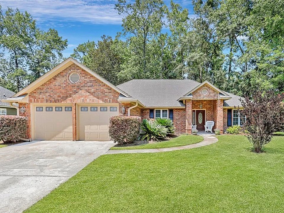1st image of 16 Cove Ct