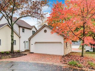 1549 Milbridge Dr, Chesterfield, MO 63017