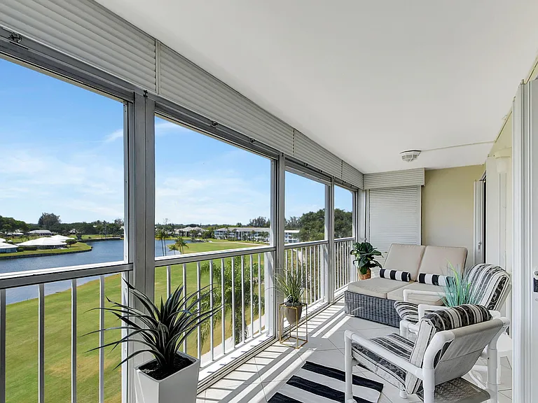 300 John F Kennedy Dr #Penthouse 8 — Photo 29