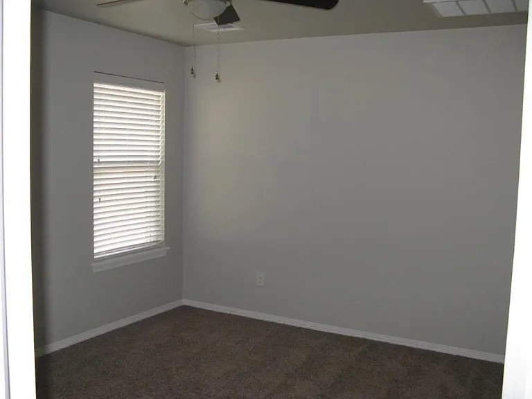 11609 Surrey Villas Ct — Photo 7