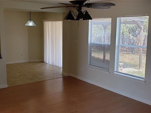 4th image of 17630 Dansworth Dr
