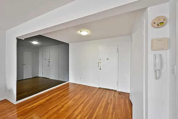 Sold by Oxford Property Group | media 6