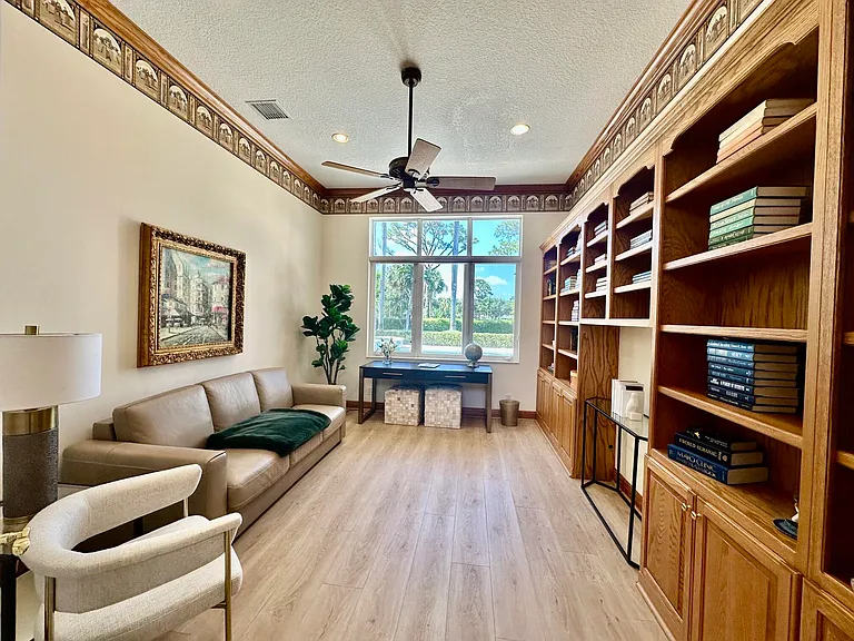 645 Atlantis Estates Way — Photo 23