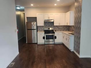 661 Grove St #R1, Irvington, NJ 07111