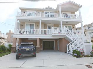 204 N Adams Ave, Margate City, NJ 08402