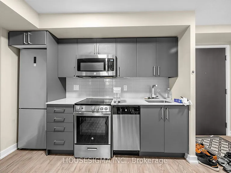 38 Monte Kwinter Ct #7 — Photo 12