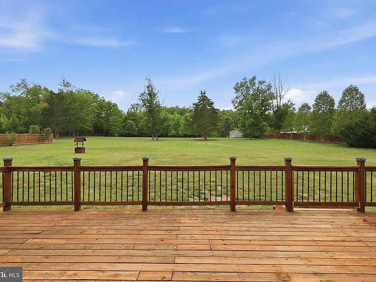 320 Timber Mill Ln — Photo 52