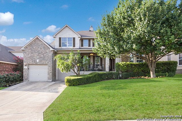 1st image of 915 Queens Oak