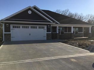 14915 Larry Ln, Hallsville, MO 65255