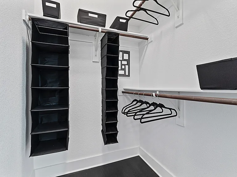 D1-Starfish-Closet D1-Starfish-Closet