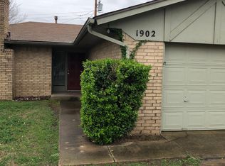 1902 Purdue Ct, Oklahoma City, OK 73127