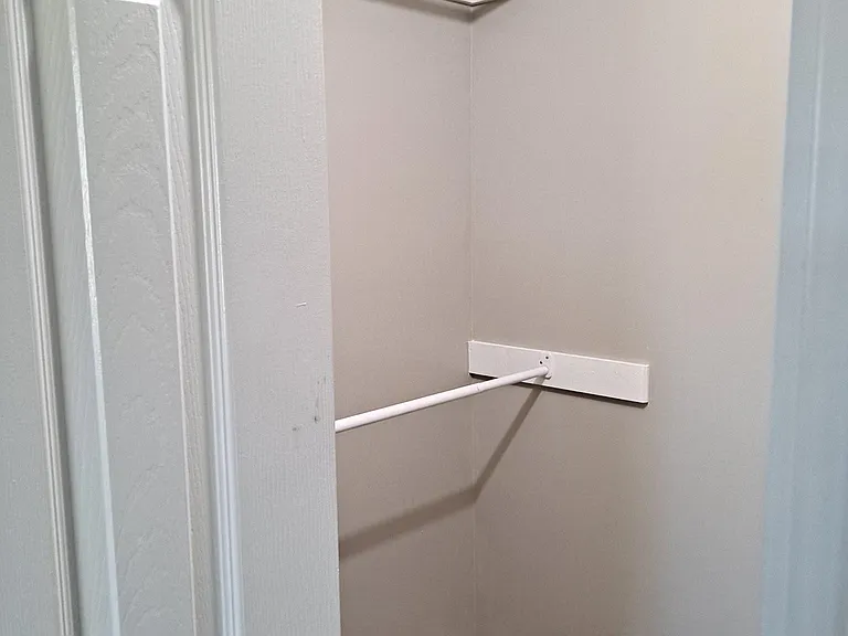 133 Julian Pl — Photo 24
