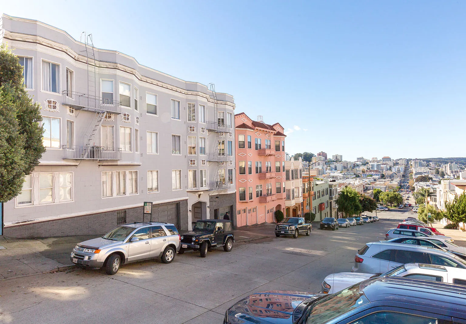 1125 Broadway — Photo 4