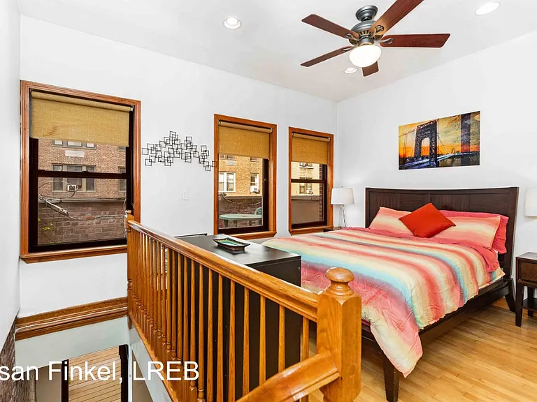 341 W 71st St #10 — Photo 4