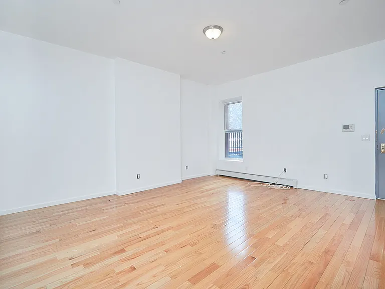 838 Herkimer St #2F — Photo 2