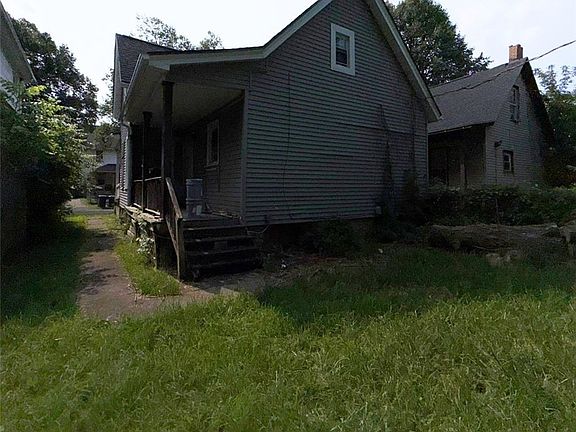 4th image of 60 Hoff St