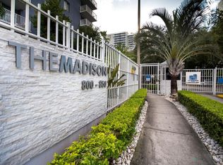 800 N Miami Ave APT E-910, Miami, FL 33136
