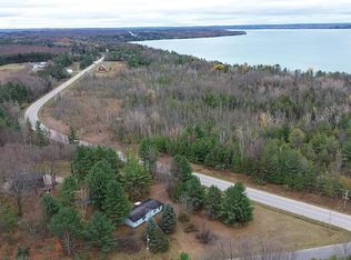 8279 Cherry Ave, Rapid City, MI 49676