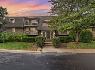 208 E Bailey Rd APT K, Naperville, IL 60565