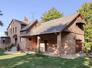 1818 Erie Ave, Amherstburg, ON N9V2Y8