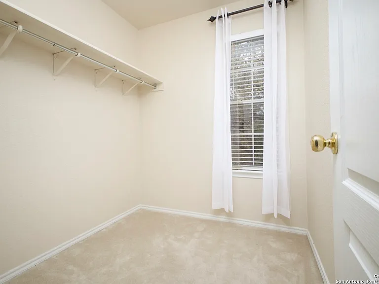 7211 Balcon Is — Photo 24