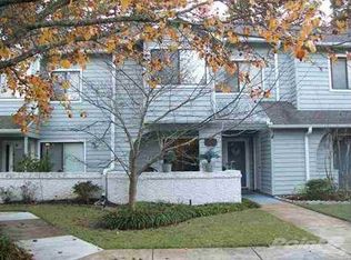 101 Shadow Moss Pl, North Myrtle Beach, SC 29582
