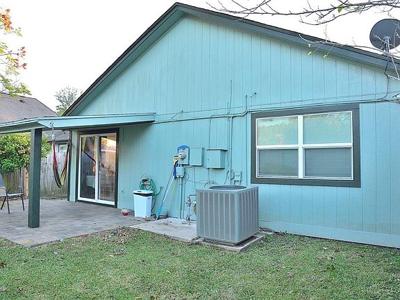 2nd image of 11519 Eaglewood Dr