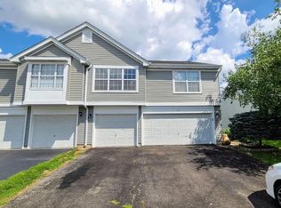 413 Gloria Ln, Oswego, IL 60543