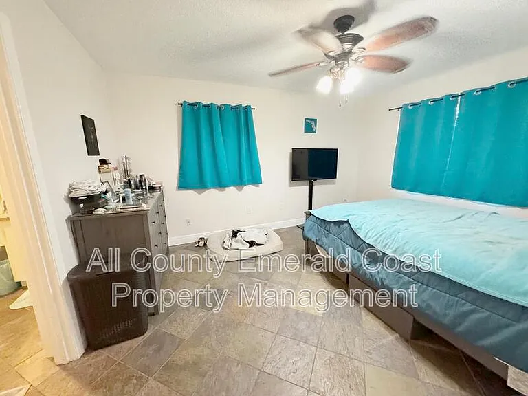 105 Country Club Dr — Photo 18