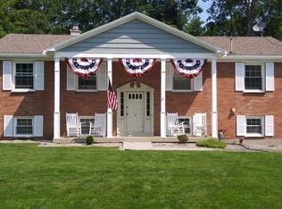 38 Woodberry Rd, New Hartford, NY 13413