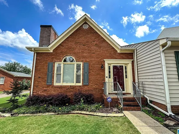 1422 Cambridge Pl, Anniston, AL 36207