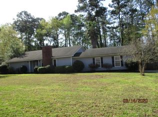1915 Pinecliff Dr, Valdosta, GA 31602