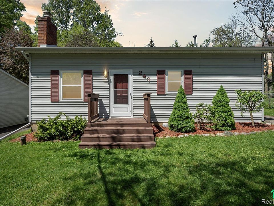 1st image of 243 Reno St