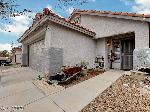 3rd image of 2705 Purple Root Dr