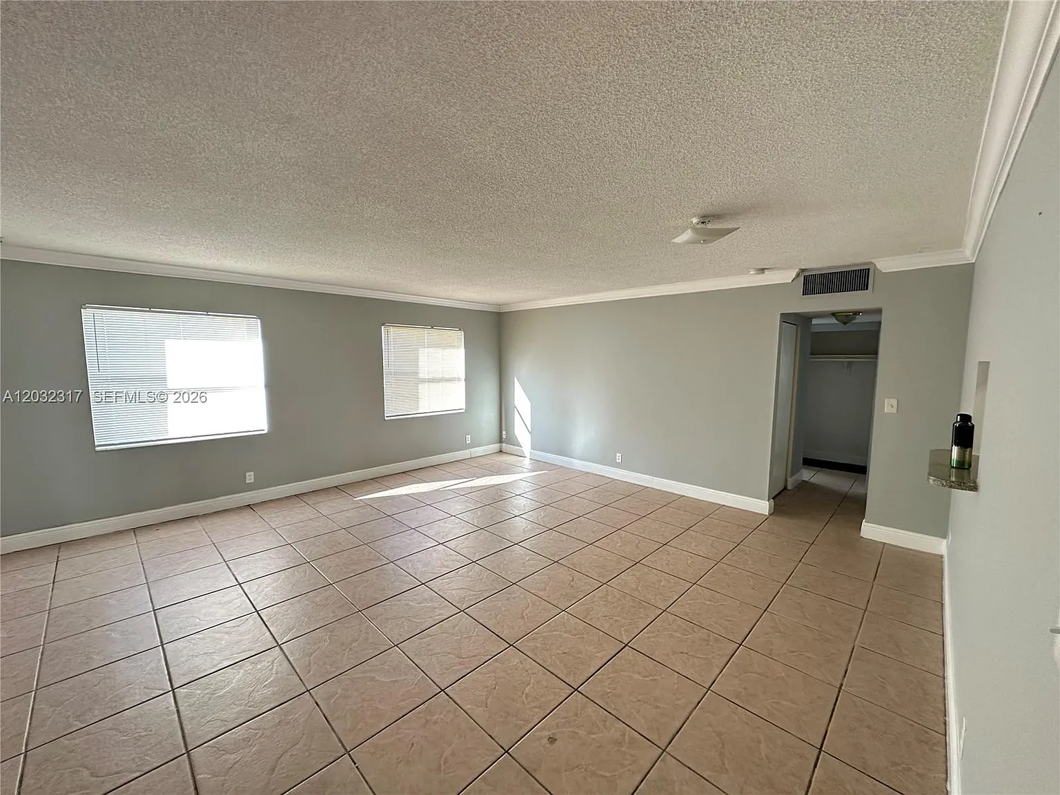 Pier 43 Condo — Photo 2
